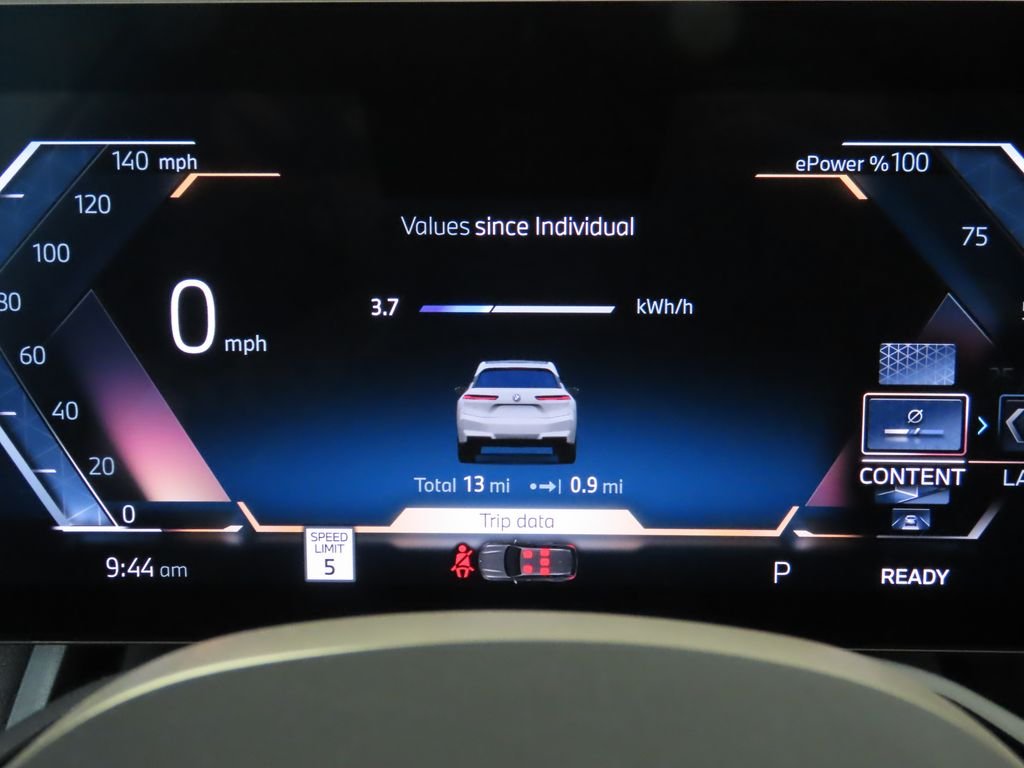 2026 BMW iX 60 - Photo 33