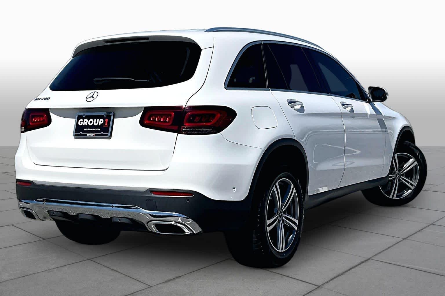 Used 2021 Polar White Mercedes-Benz GLC 300 image 24