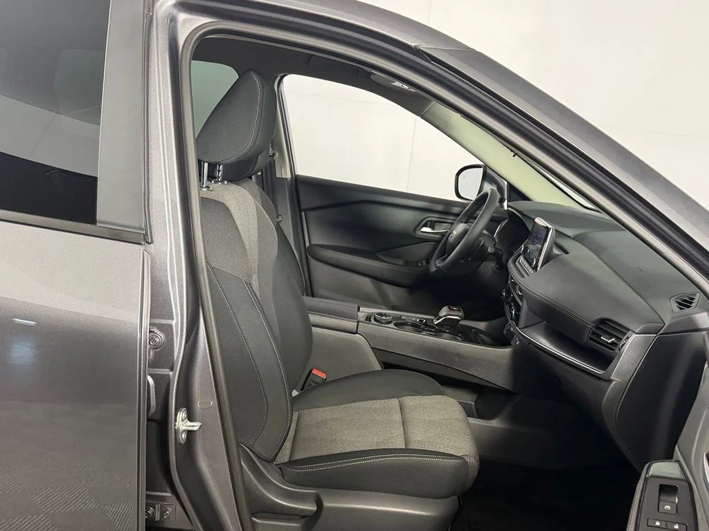 Used 2026 Gray Nissan SV image 29