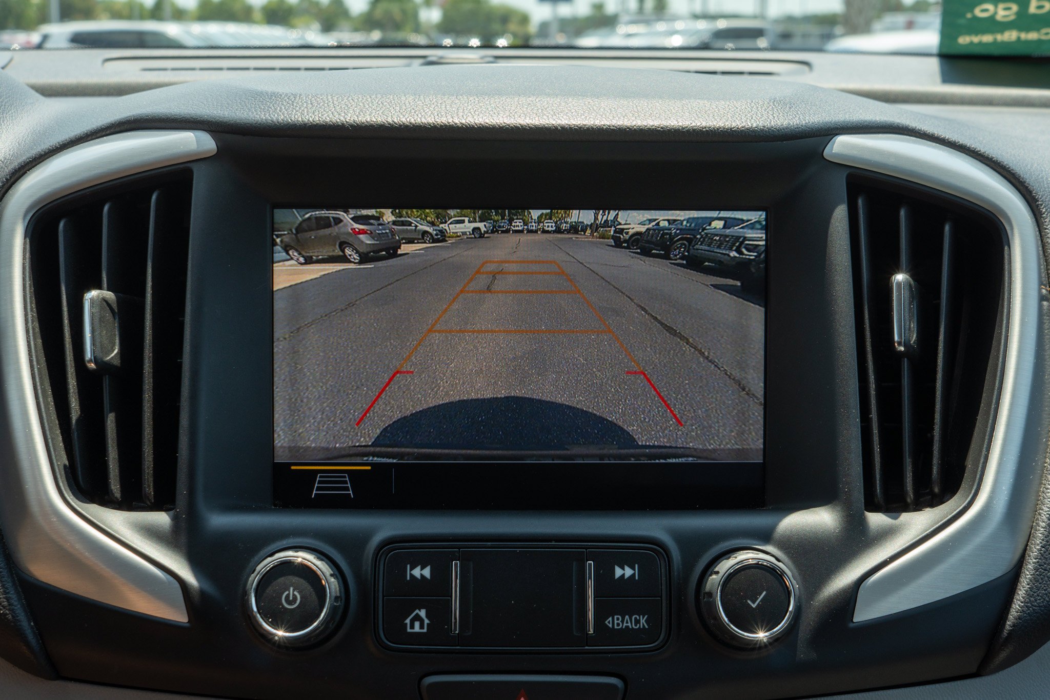 Used 2020 Ebony Twilight Metallic GMC SLT image 20