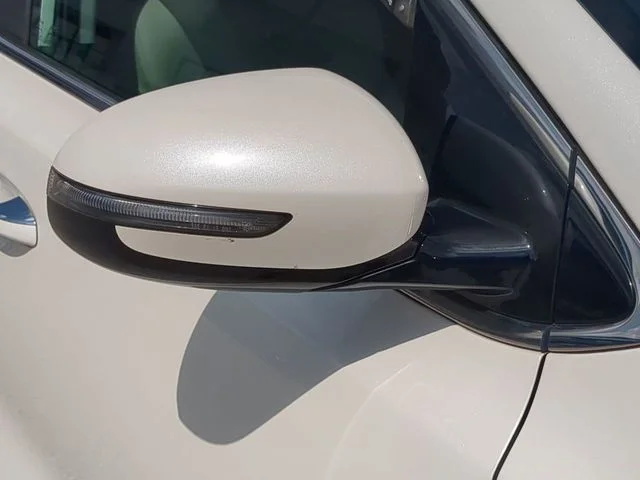 Certified Used 2020 Snow White Pearl Kia EX image 12