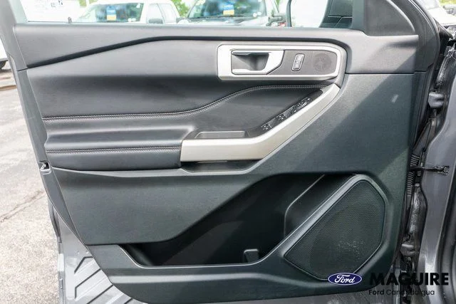2023 Ford Explorer XLT - Photo 16