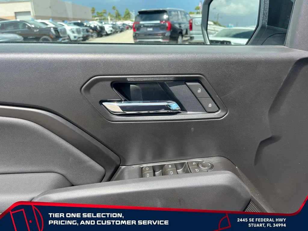 New 2026 Summit White GMC Elevation image 22