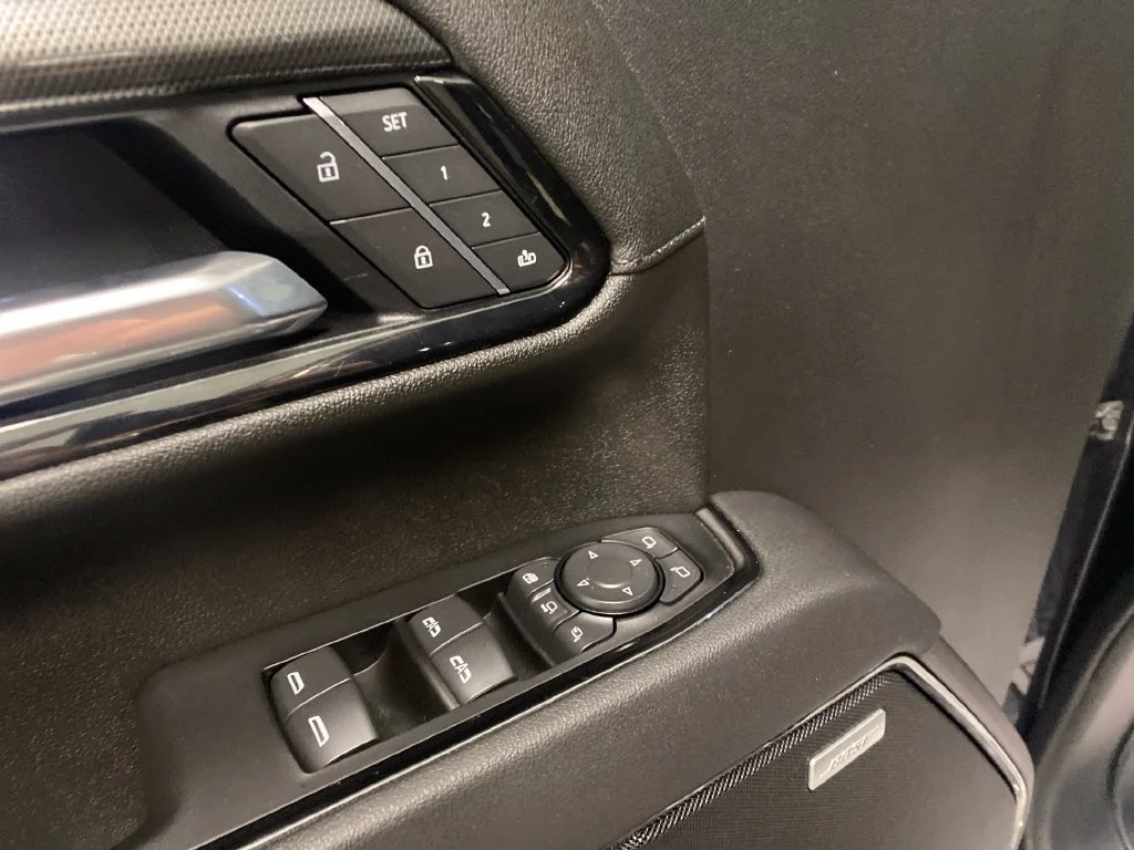 Used 2026 Silver GMC AT4 image 12