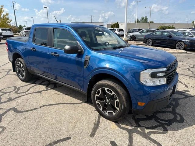 Used 2023 Blue Ford XL image 8