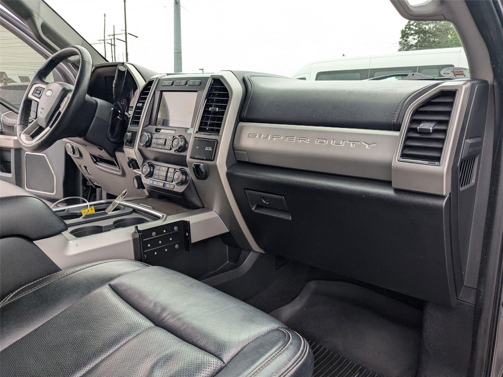 Used 2021 Carbonized Gray Metallic Ford LARIAT image 33