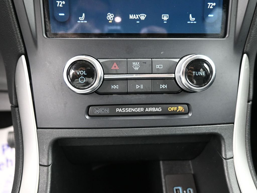 2024 Ford Edge SEL - Photo 12