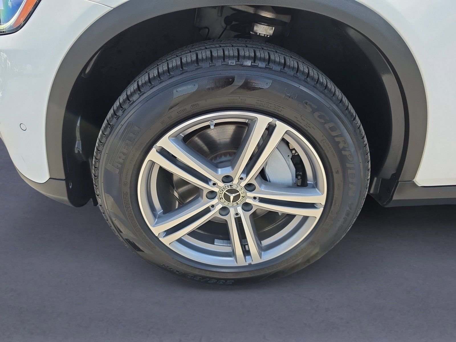 2022 Mercedes-Benz GLC GLC300 - Photo 34