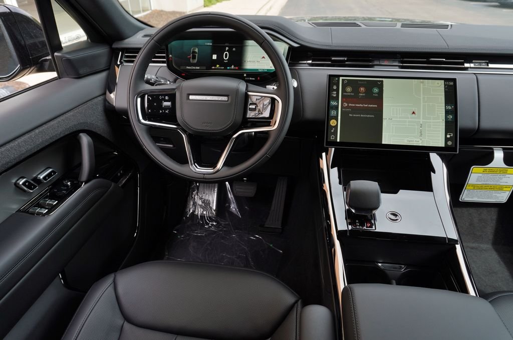 New 2027 Carpathian Grey Land Rover SE image 15