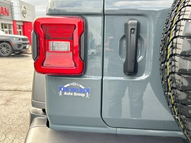 New 2026 Anvil Clear-Coat Exterior Paint Jeep Sport S image 14