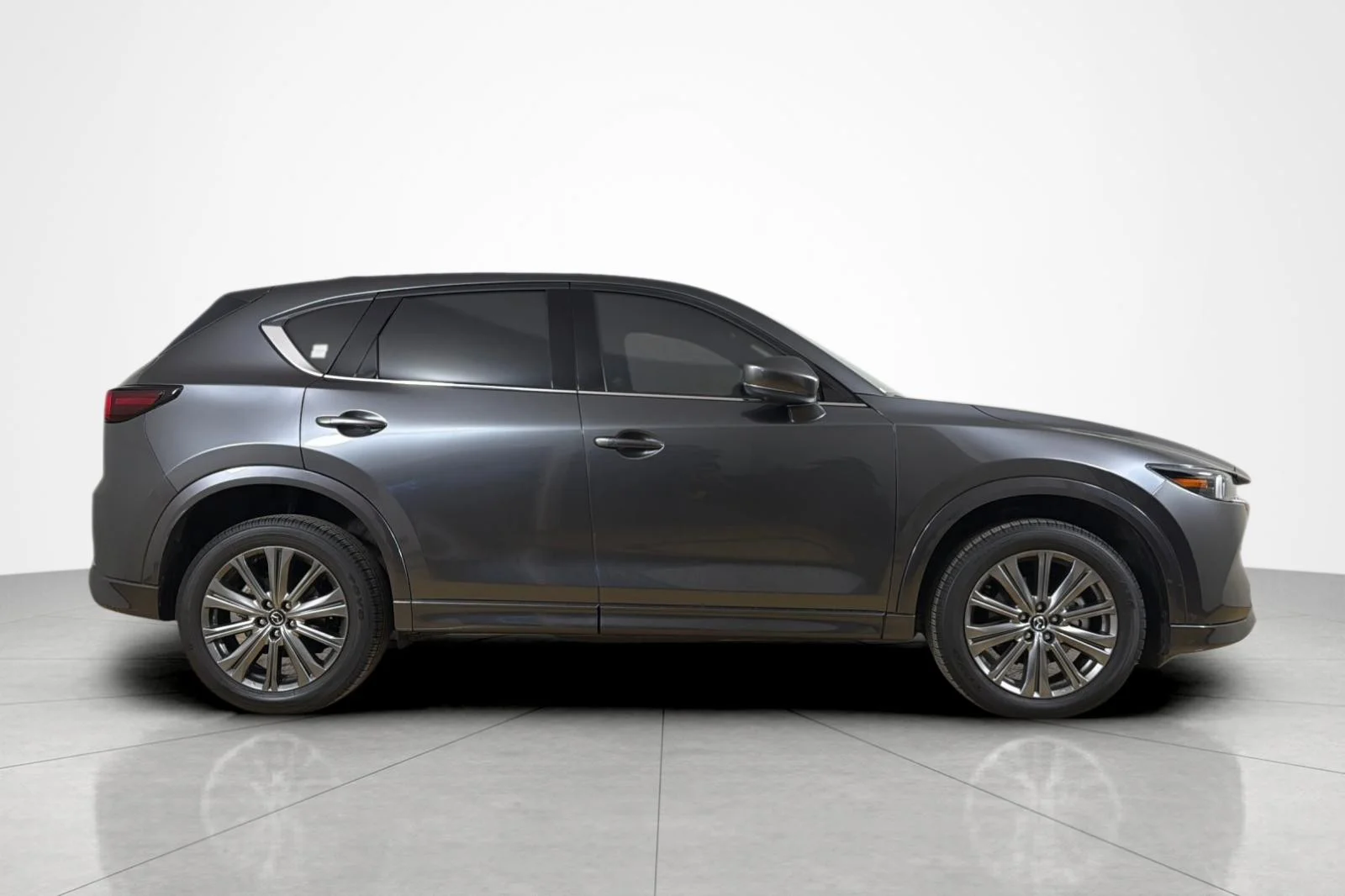 Used 2024 MACHINE GRAY Mazda 2.5 Turbo Signature AWD image 6