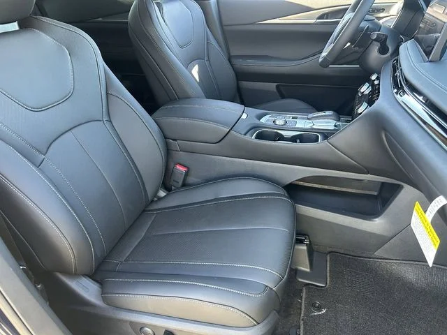 New 2027 GRAND BLUE INFINITI Luxe AWD image 12