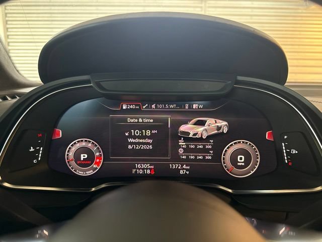 Used 2020 Daytona Gray Pearl Audi V10 image 19