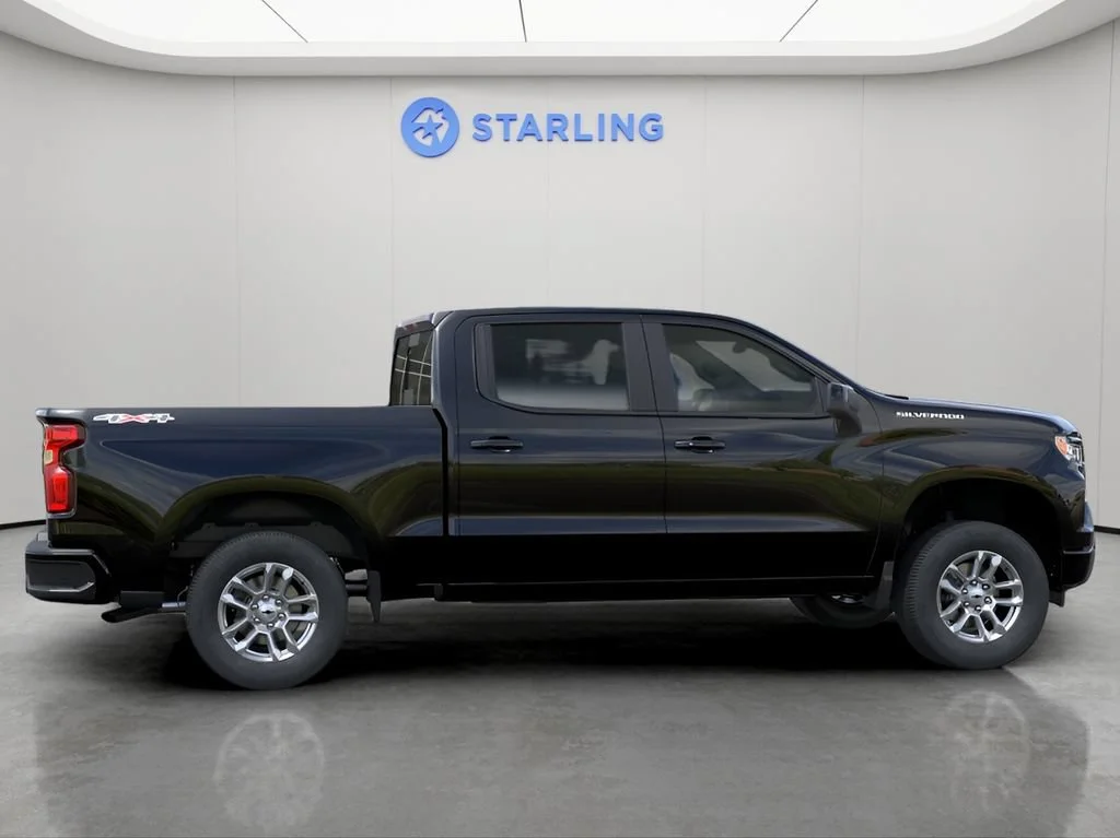 Used 2025 Black Chevrolet RST image 5