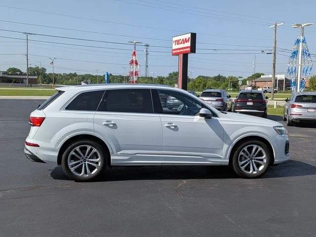 Used 2025 White Audi 55 Prestige image 8