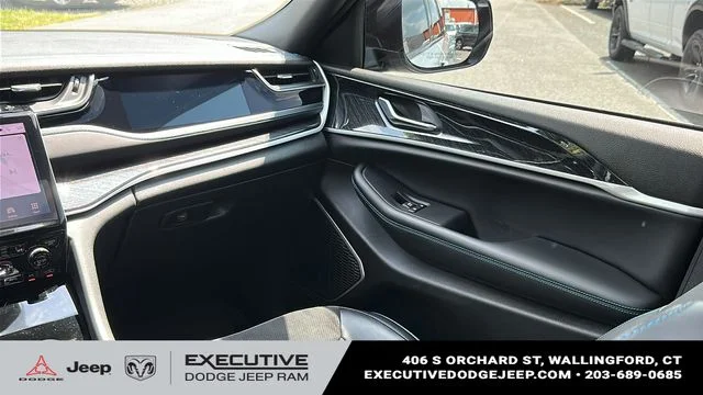Used 2023 Silver Jeep Trailhawk 4xe image 29