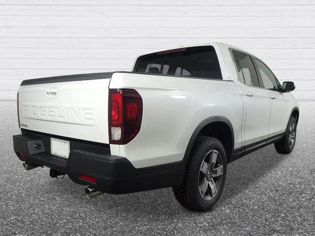 New 2026 Platinum White Pearl Honda RTL image 6