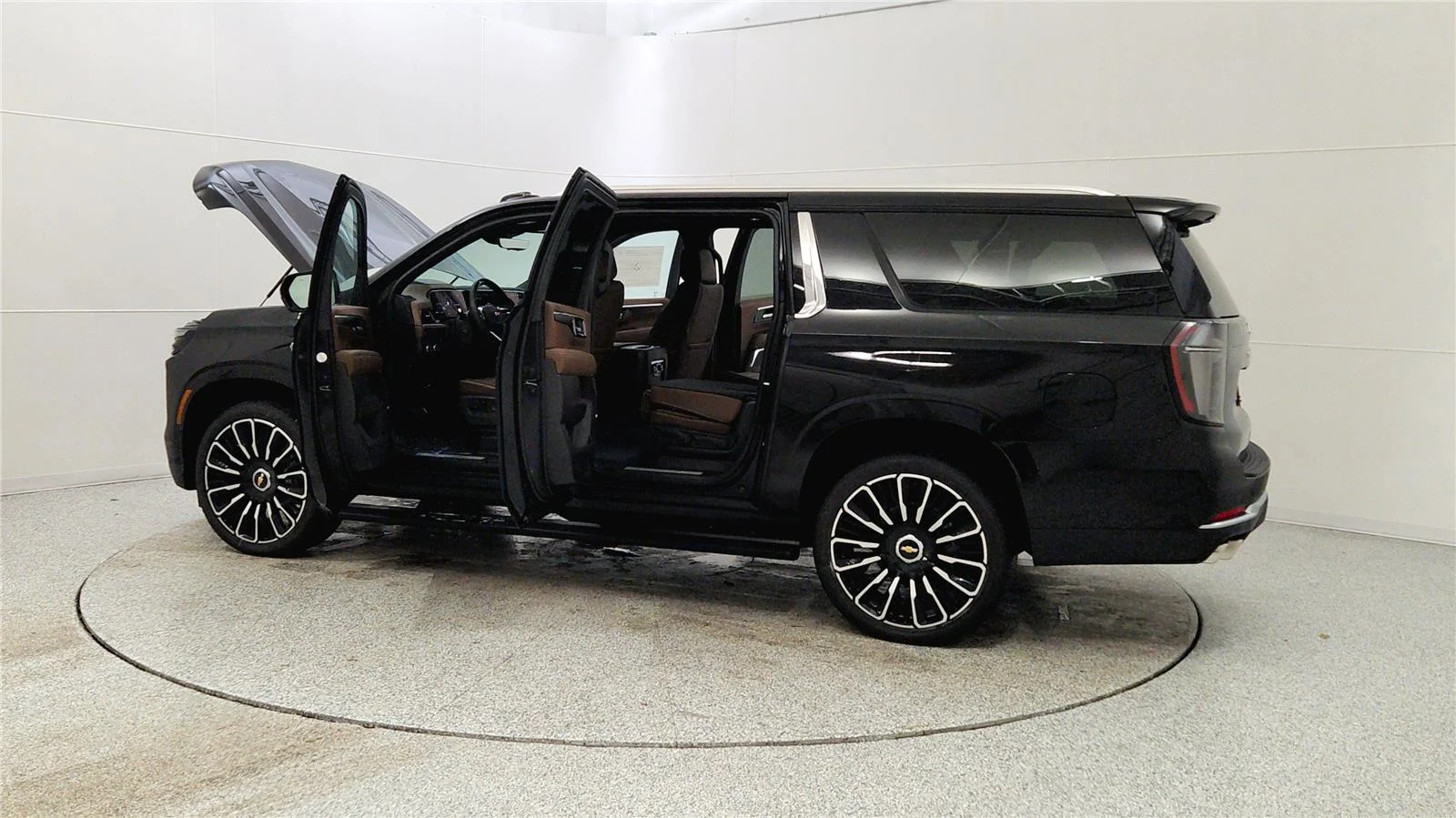 2026 Chevrolet Suburban High Country - Photo 11