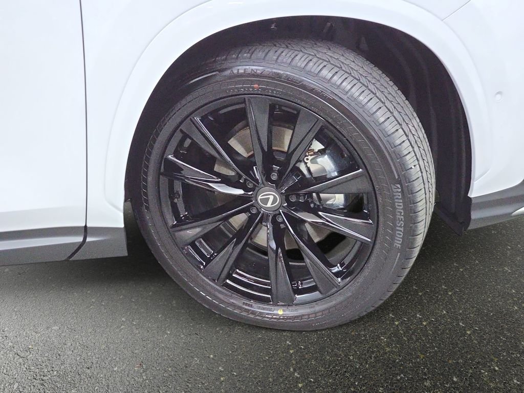 Used 2026 White Lexus 450h+ F SPORT image 33