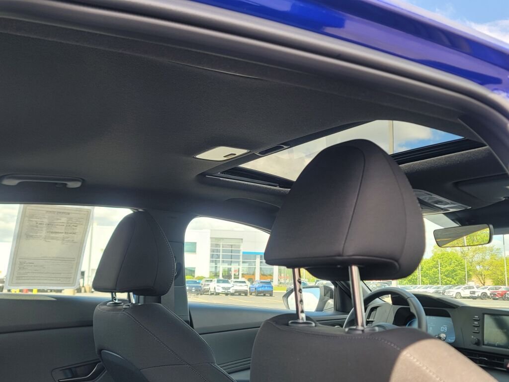 Certified Used 2026 Blue Hyundai SEL Sport image 11