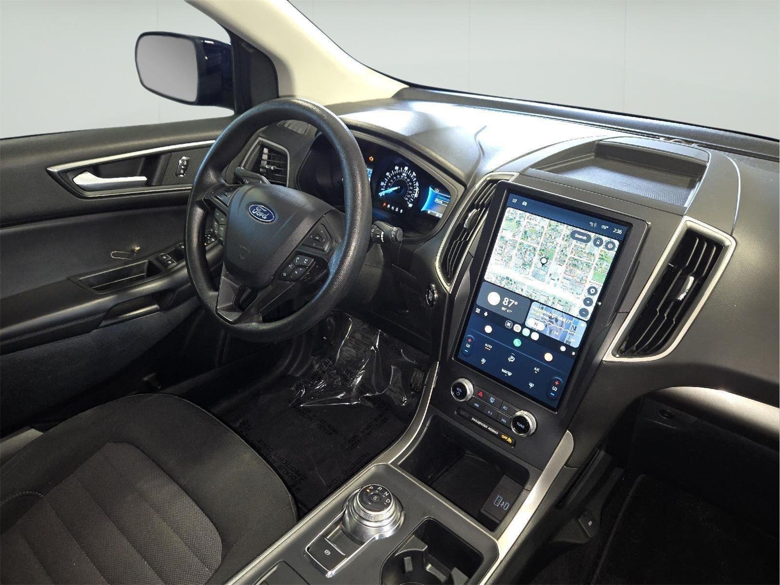 Used 2024 Agate Black Ford SE image 28