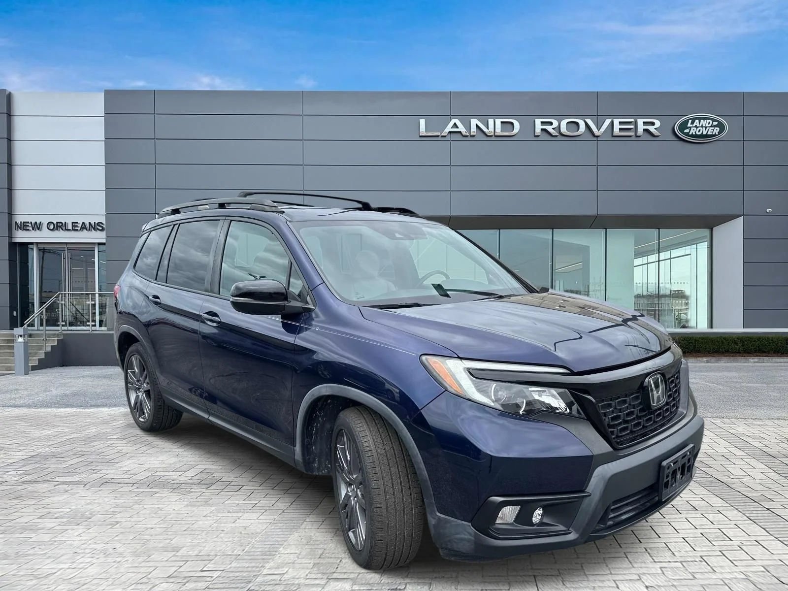 Used 2020 Blue Honda EX-L image 5