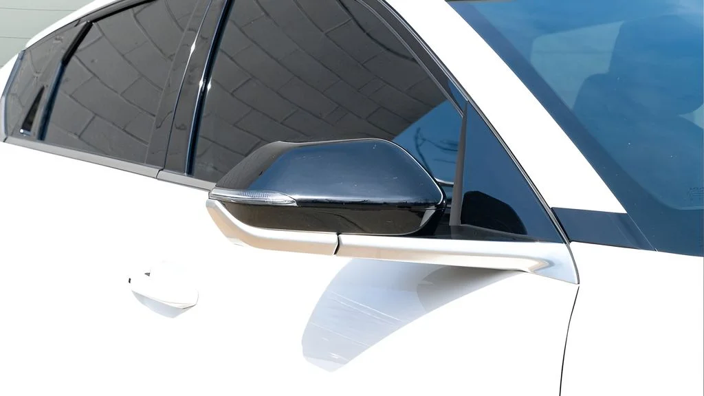 Used 2025 White Kia GT-Line image 11