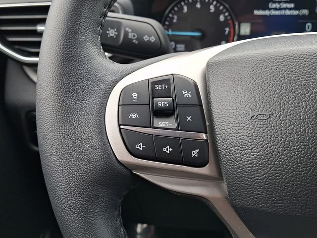 Used 2023 Gray Ford XLT image 21