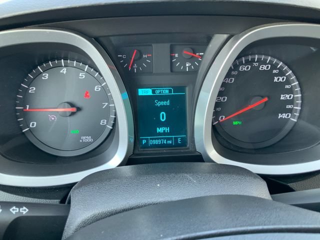 Used 2015 CHAMPAGNE SILVER METALLIC Chevrolet LT image 21