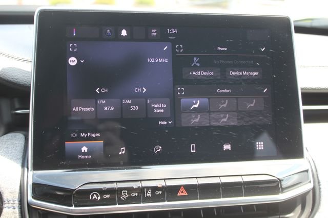 Used 2024 Red Jeep Latitude image 5