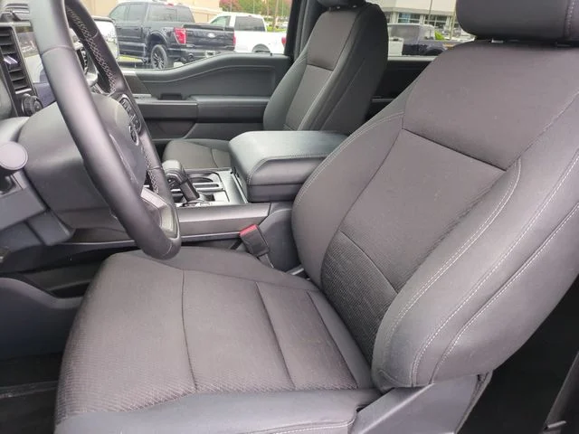 Used 2024 Black Ford XLT image 14