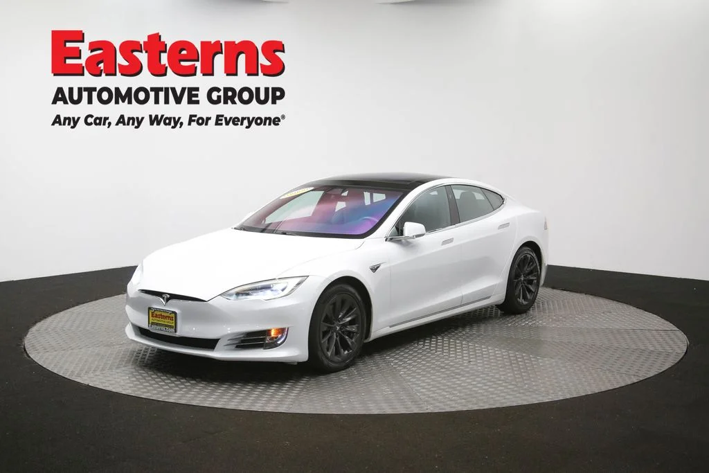 Used 2018 White Tesla 100D image 51