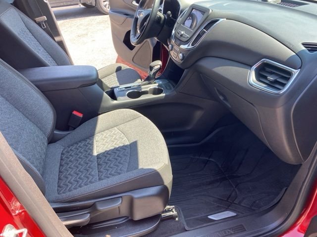 Used 2024 Red Chevrolet LT image 37