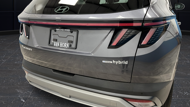 Used 2025 Titanium Gray Hyundai Limited image 38