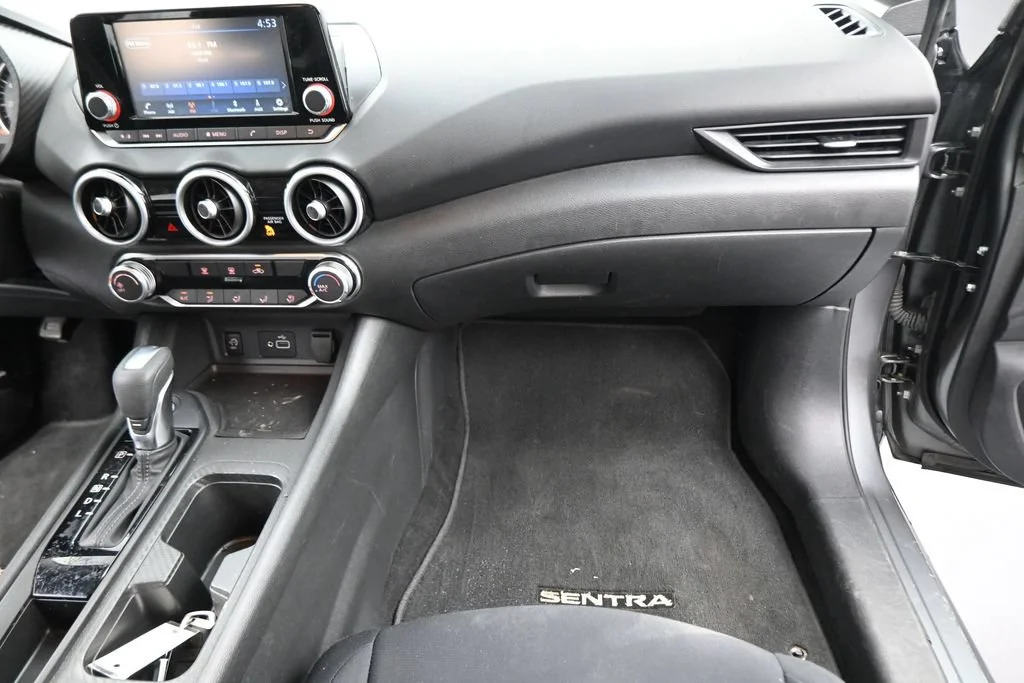 Used 2024 Gray Nissan S image 43