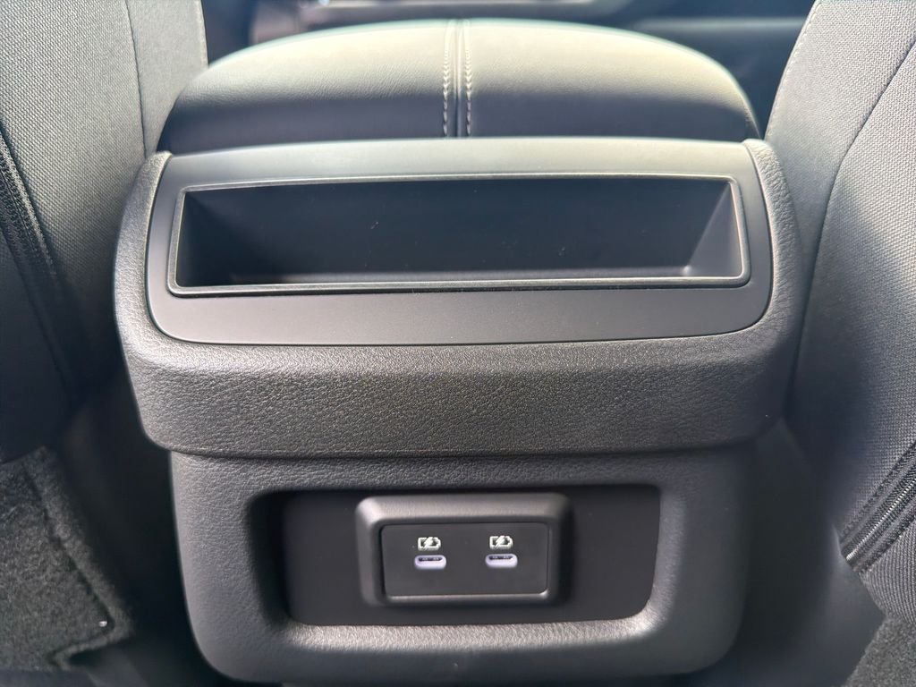 New 2026 Nissan Pathfinder SV 4D Sport Utility