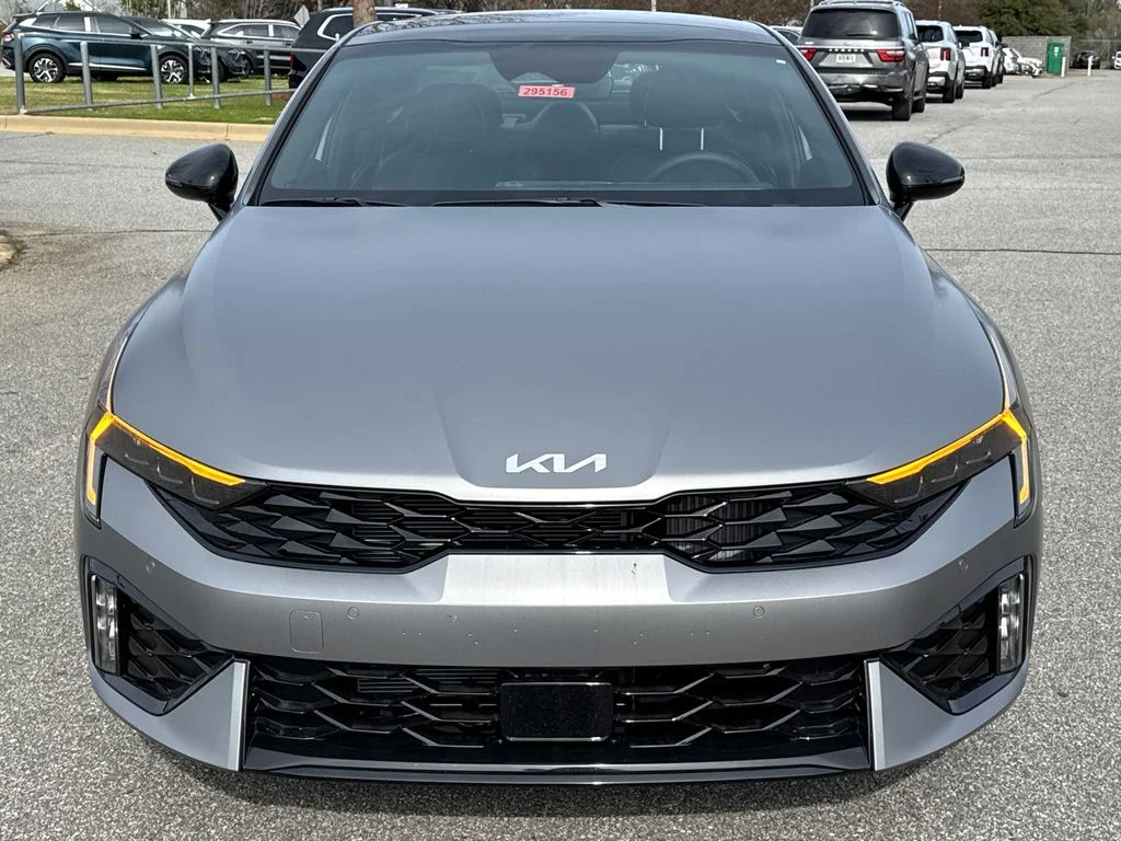 2026 Kia K5 GT - Photo 8