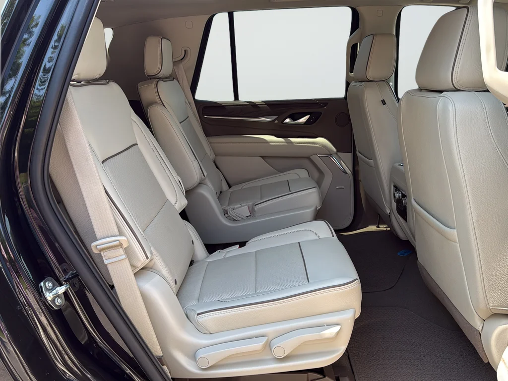 Used 2022 Black GMC Denali image 21