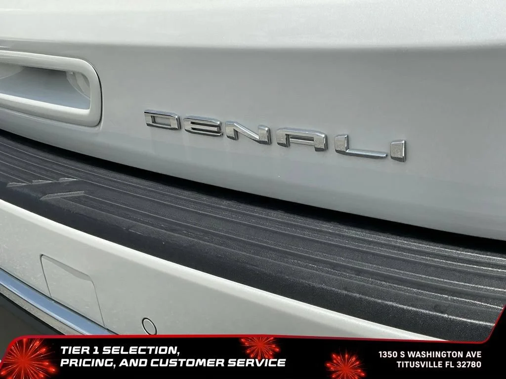 Used 2024 White Frost Tricoat GMC Denali image 47