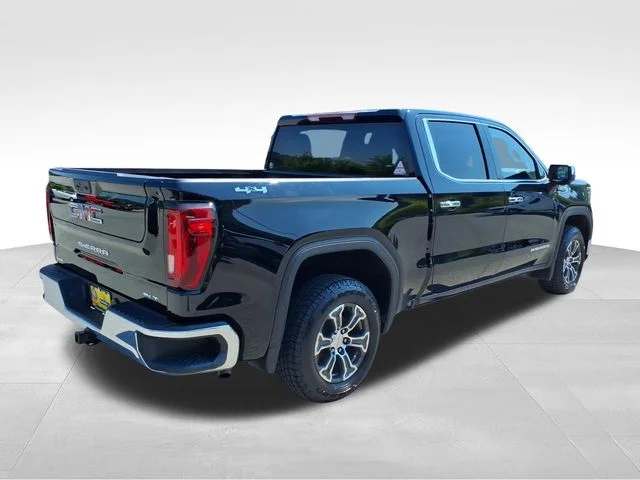 Used 2025 Black GMC SLT image 10
