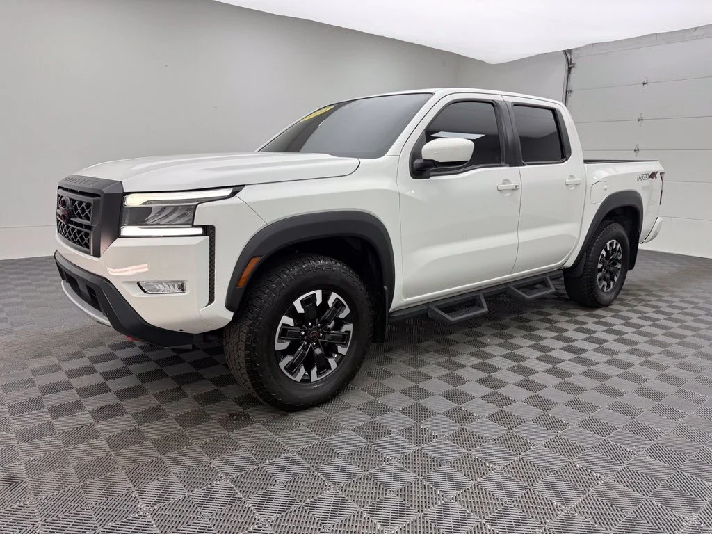 Certified Used 2024 White Nissan PRO-4X image 2
