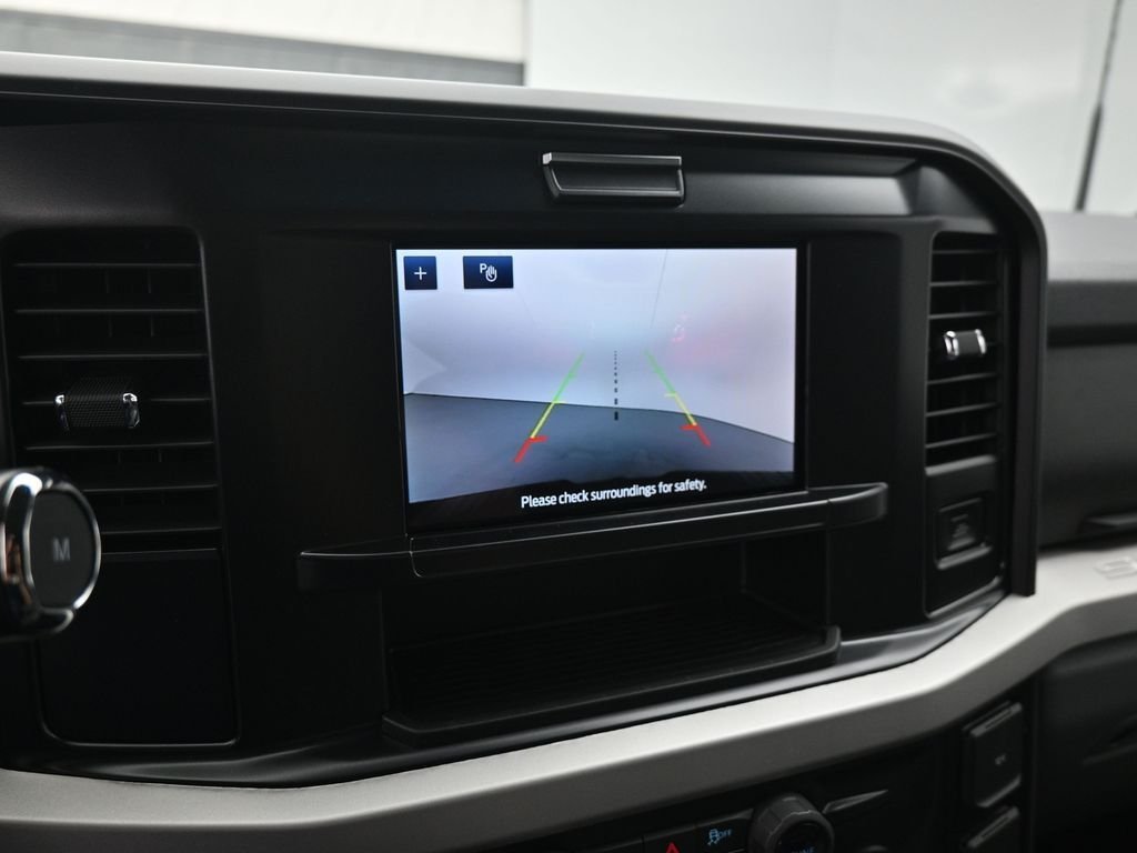 New 2026 Oxford White Ford XLT image 13