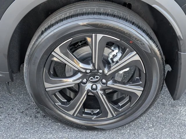 New 2027 MINERAL BLACK INFINITI Autograph image 30