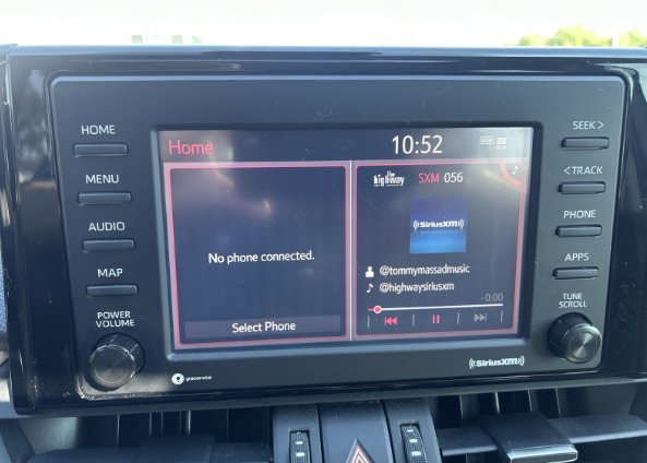 Used 2020 Midnight Black Metallic Toyota XLE Premium image 2