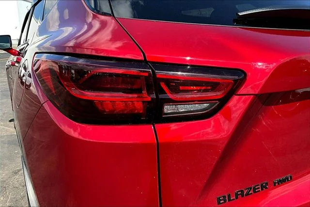 Used 2023 Red Chevrolet RS image 23