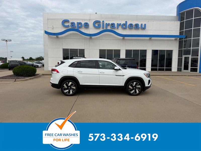 2024 Volkswagen Atlas Cross Sport 2.0T SE w/Tech 4MOTION's photo