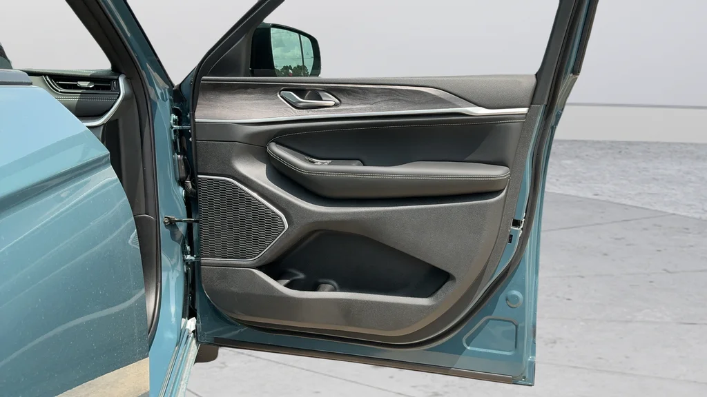 New 2026 Steel Blue Jeep Limited Reserve image 23