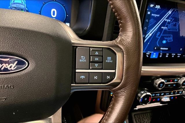 Used 2025 Agate Black Metallic Ford King Ranch image 29