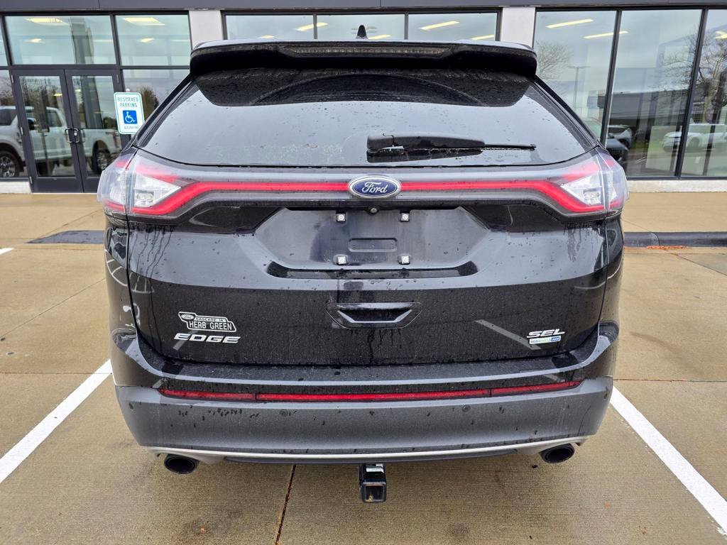 Used 2016 Black Ford SEL image 6