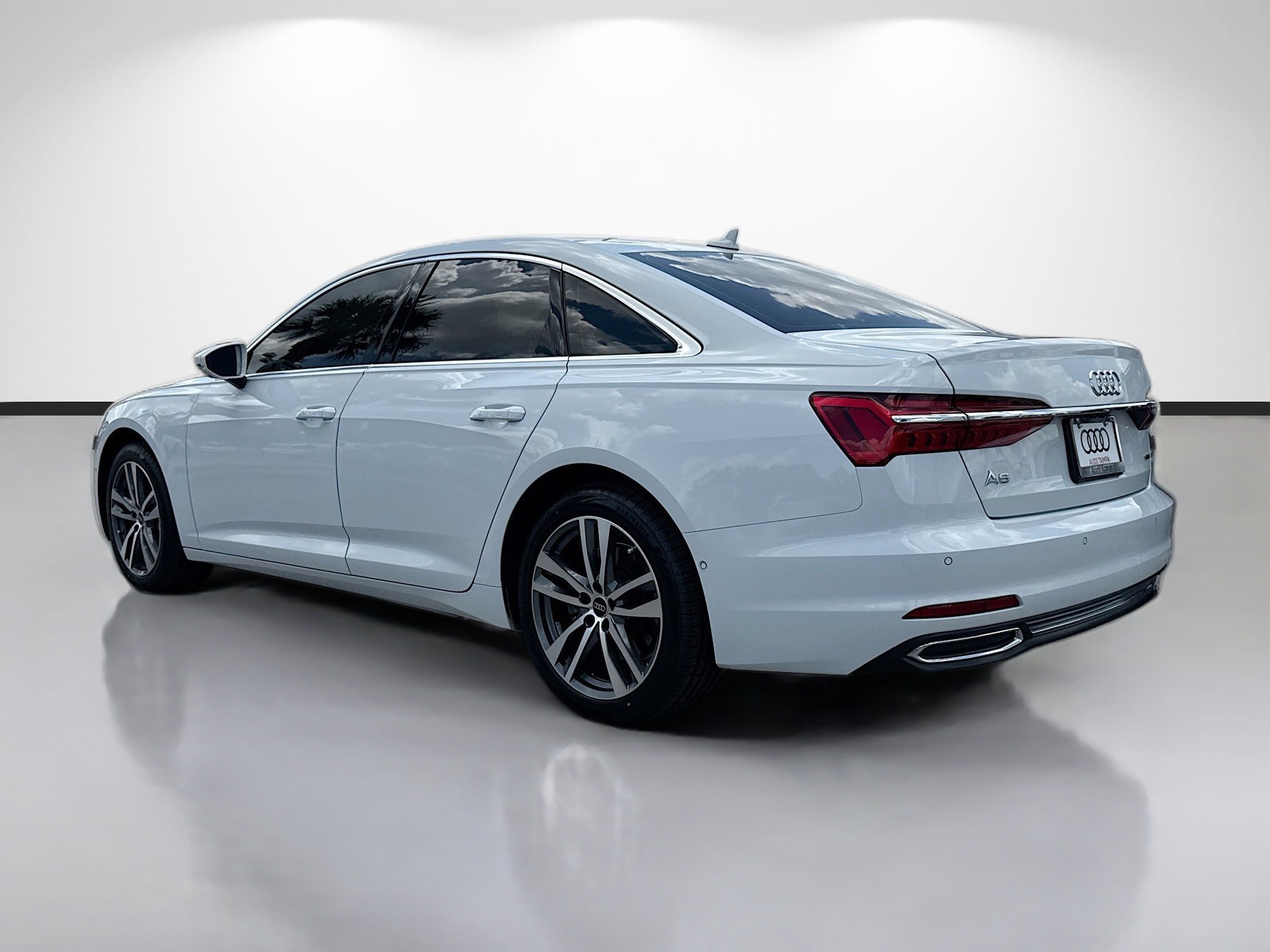 Used 2023 Glacier White Audi Premium Plus image 5